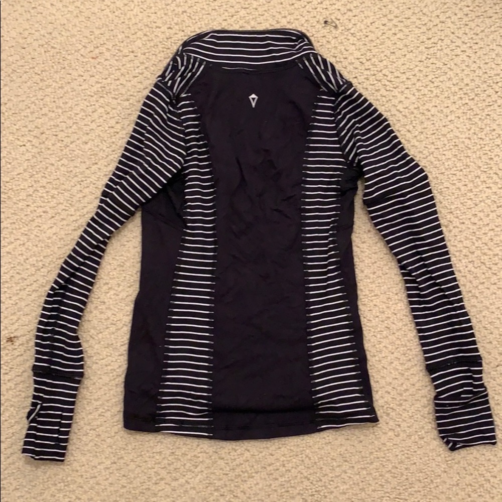 Pullover - Picture 2 of 4